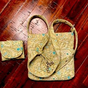 Authentic Donna Sharp quilted purse with matching wallet